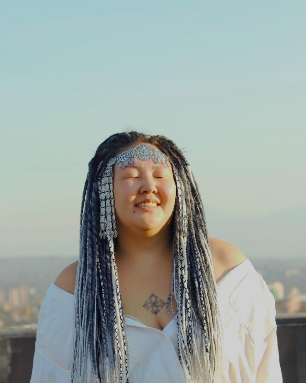 Якутскую певицу поместили в изолятор в Мексике