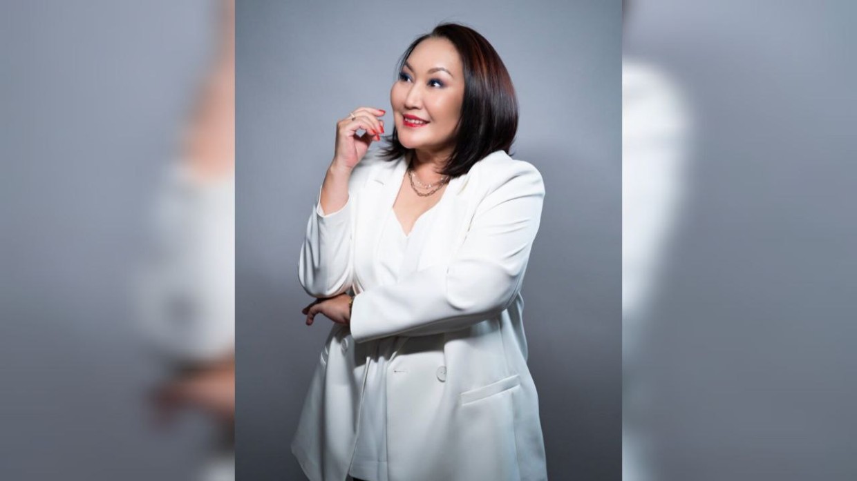 Татьяна Чаранская стала заслуженным работником культуры Якутии. Театр эстрады пережил ряд скандалов