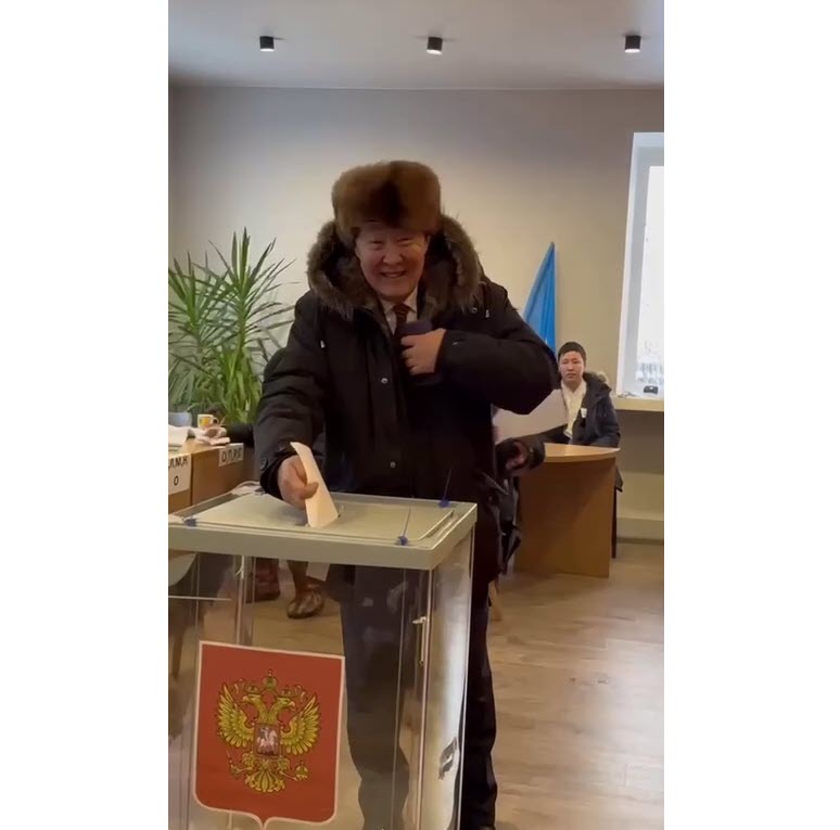 Поскачин прокомментировал проигрыш своего ставленника