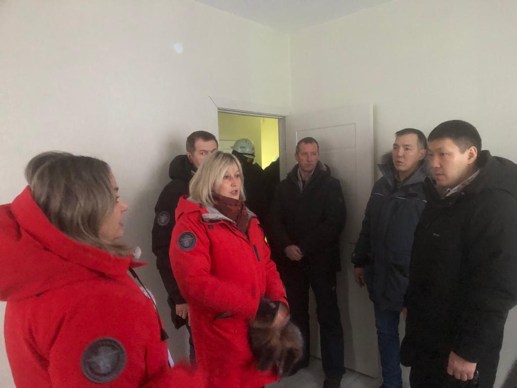 Министр строительства проверил ход работ в микрорайоне Звездный в Якутске