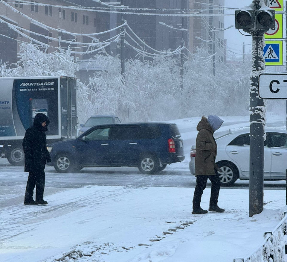 Метеочувствительным приготовиться! Геомагнитная буря 22-23 января может вызвать риски инсультов и кризов