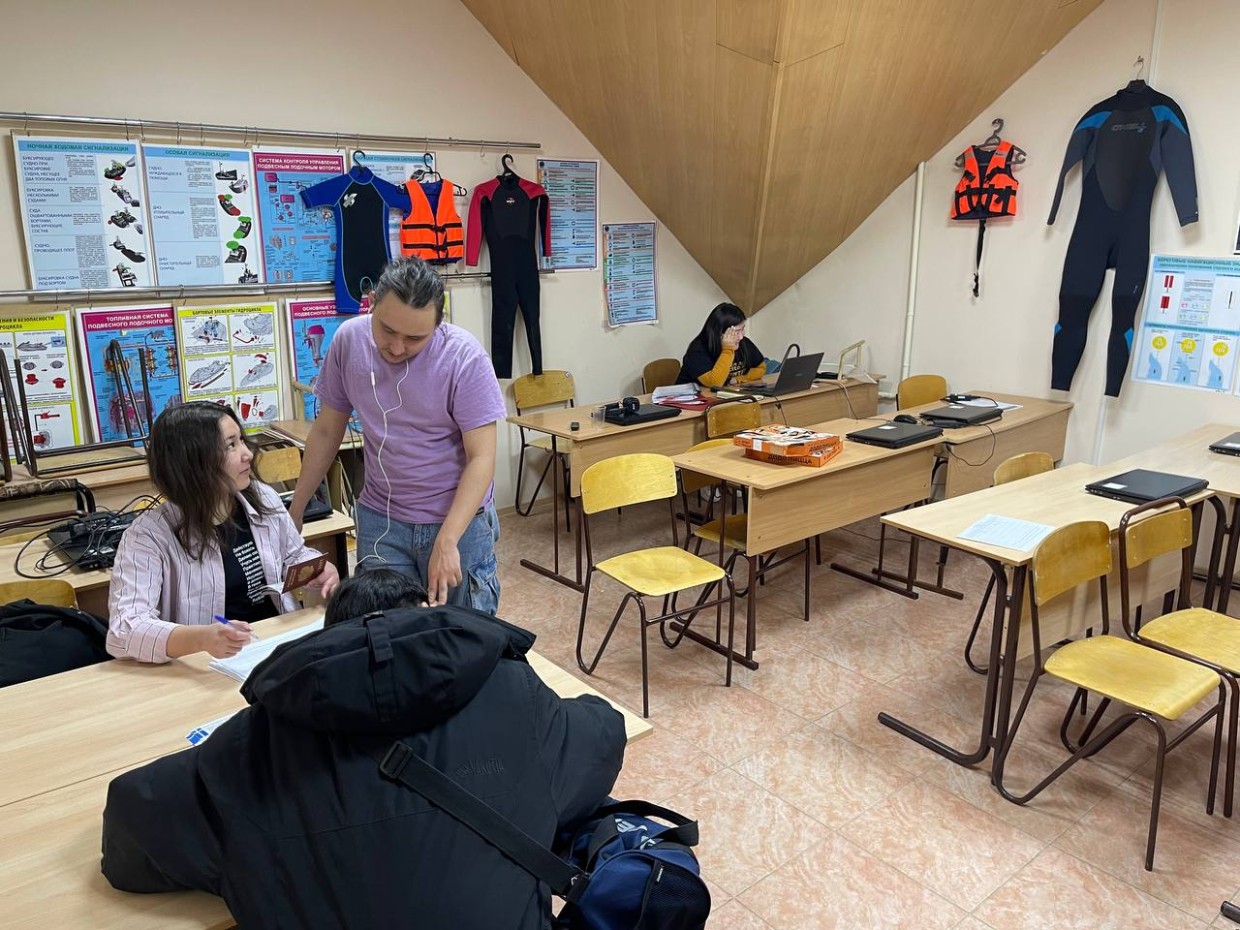 В Якутске собрали 1805 подписей в поддержку Бориса Надеждина. Это число может увеличиться