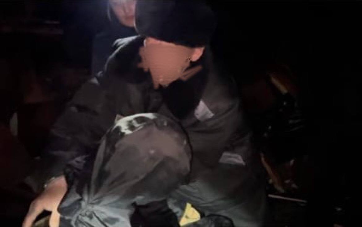 В Якутии осудили двух мужчин за убийство женщин. Первый избил и вынес тело на балкон, второй — задушил и поджег дом