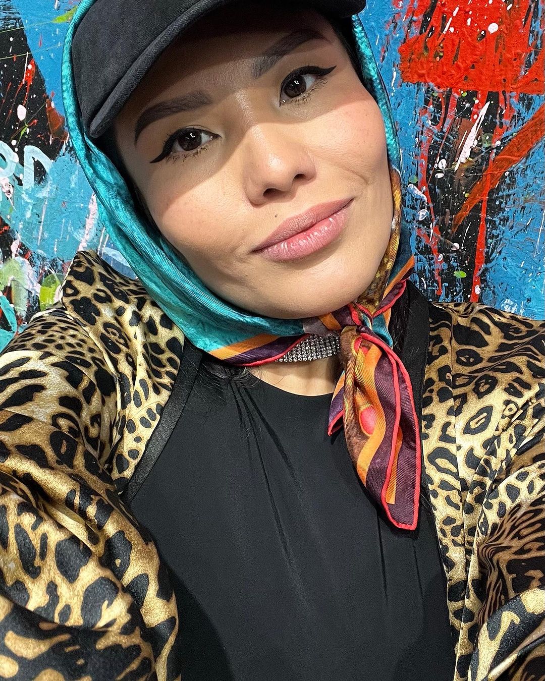 Картину якутской художницы купили за 400 тыс. рублей в Казахстане