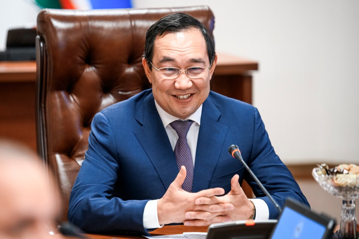 Глава Якутии рассказал, куда поведет президента, если он приедет в Якутск