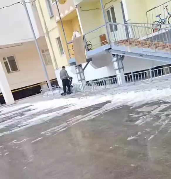 В Якутске полиция выяснила причину ссоры между ребенком и родителями. Они отобрали у него телефон