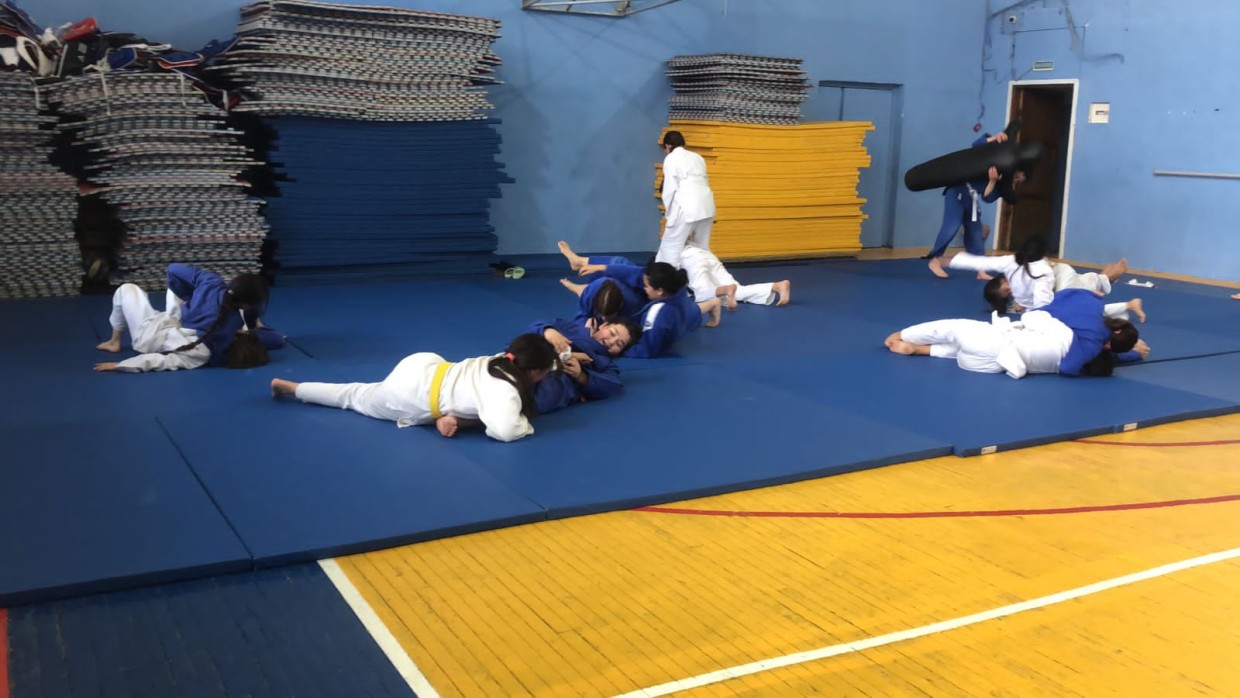 В Якутске Спортшкола олимпийского резерва по единоборствам ищет спонсора, чтобы вернуться в прежнее здание