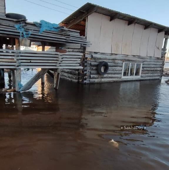 891 заявление на финансовую и материальную помощь подано пострадавшими от паводка якутянами