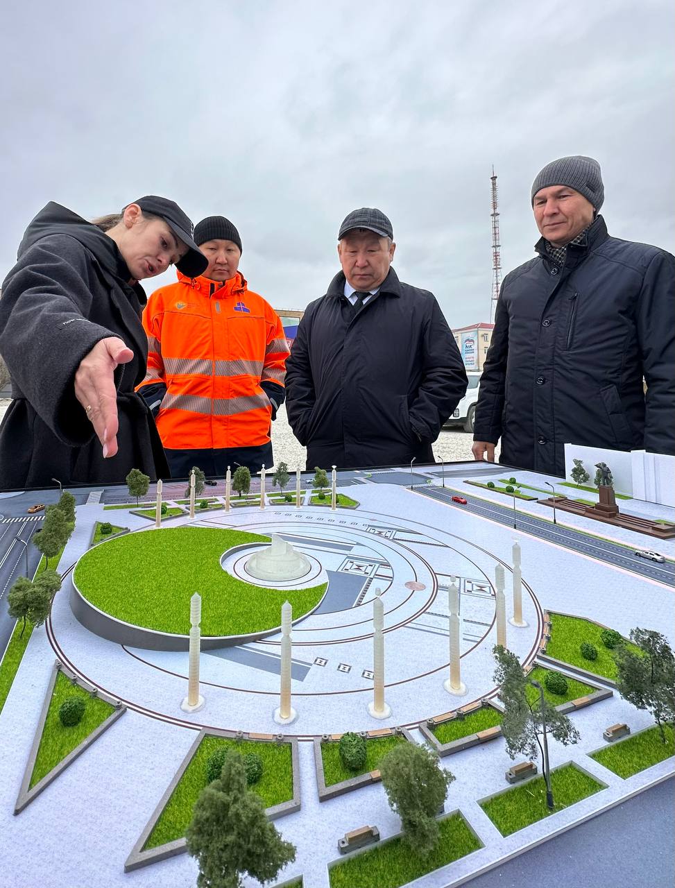 «Работы на площади Ленина закончатся лишь осенью, и то если постараются»