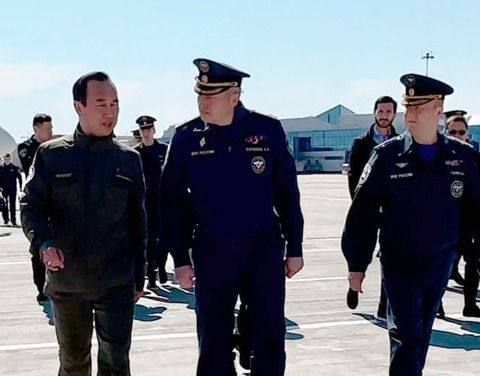 В Якутию  прилетел глава МЧС. "Не для того, чтобы назначить виноватых, а для помощи", - уверяют власти