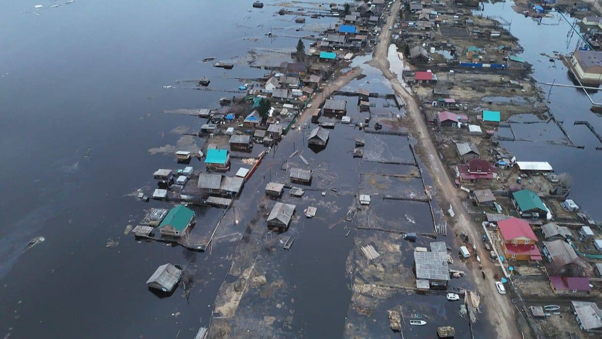 В Олекминском районе затоплено три села
