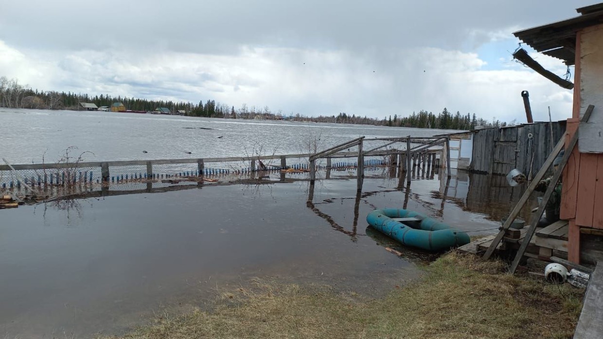 «Самое главное не поддаваться панике и вывести людей из зон затопления». 13 сел Намского района полностью затоплены
