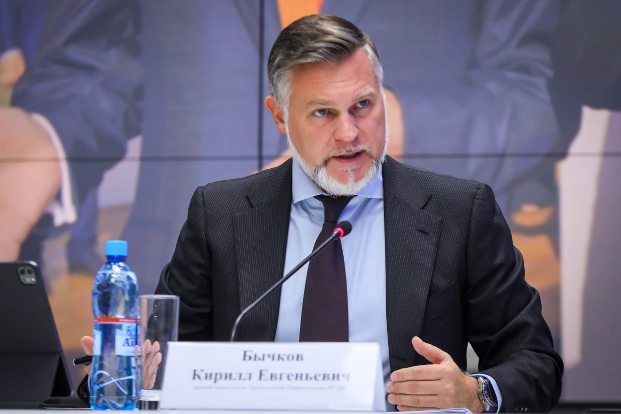 Премьер Якутии Кирилл Бычков объяснил свое отсутствие