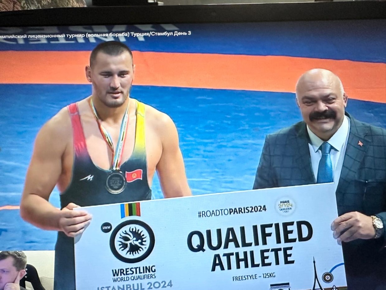 Айаал Лазарев добывает свою третью в карьере олимпийскую путевку!