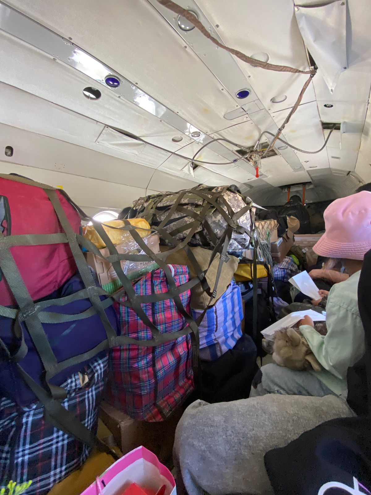 Жители Себян-Кюеля после долгого ожидания летят домой