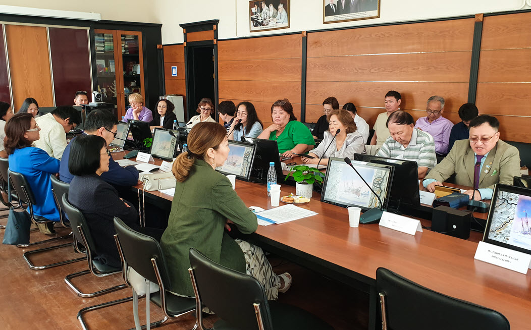 Архивисты и историки Якутии обсудили политику защиты исторической правды