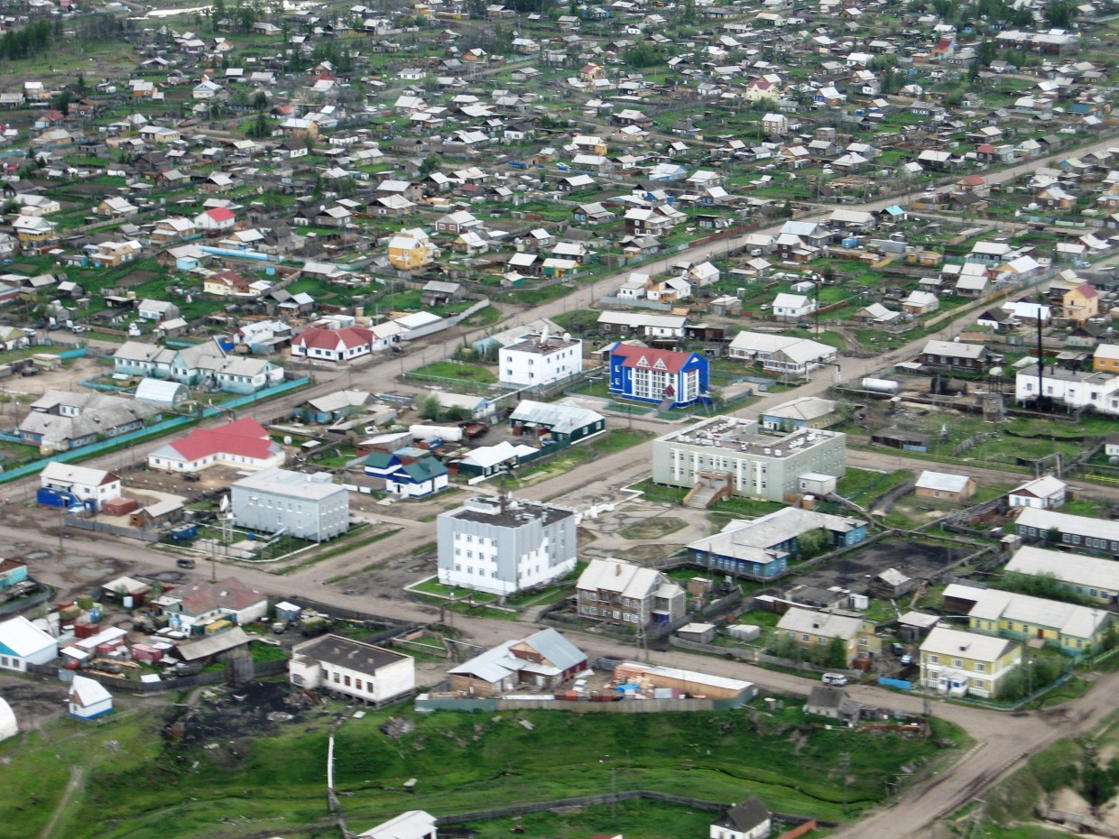 Замглавы Верхневилюйска об обвинении в избиении матери ребенка: «Она первая ударила, я ее не кусал!»