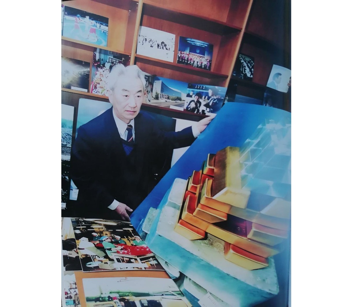 В Якутске издана книга «Слово о великом мастере» об известном фотожурналисте Викторе Яковлеве