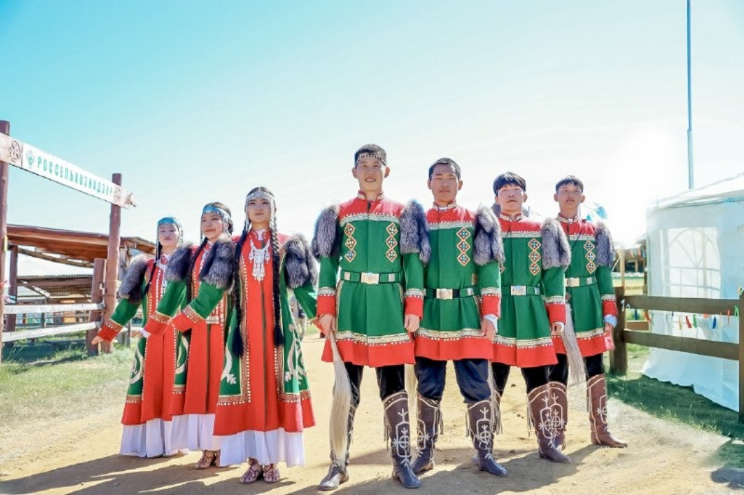Более 150 студентов АГИКИ стали участниками культурной программы Игр «Дети Азии», Ысыахов Туймаады и Олонхо