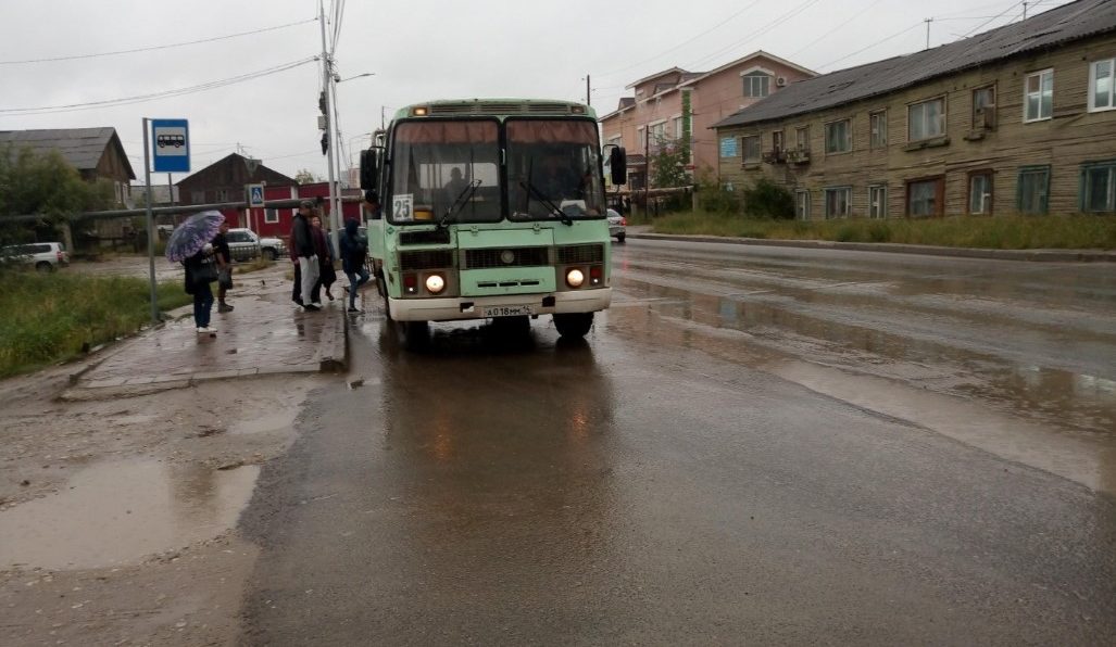 В Якутске снова проблемы с 25-м маршрутом. Без нареканий водители автобусов отработали только один день