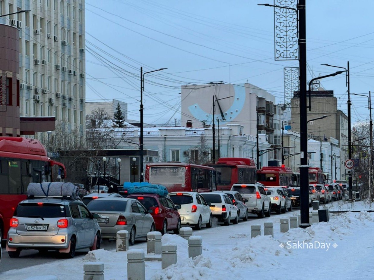 Снятие запрета на поставку автомобилей из Японии не повлияет на рынок Якутии. «Они и так были не востребованы», — считает эксперт