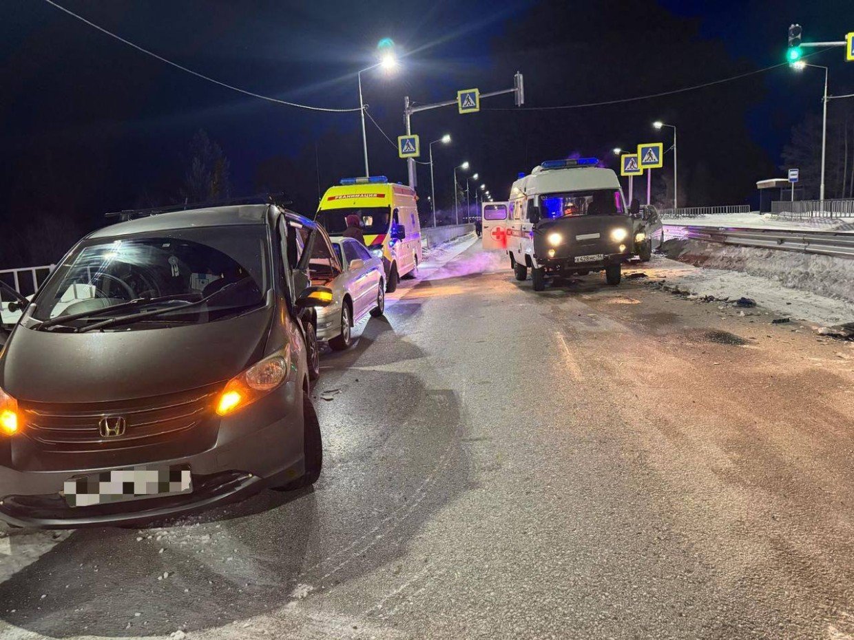 За минувшие выходные в Якутске произошло 12 аварий. Пострадали четверо, один человек погиб