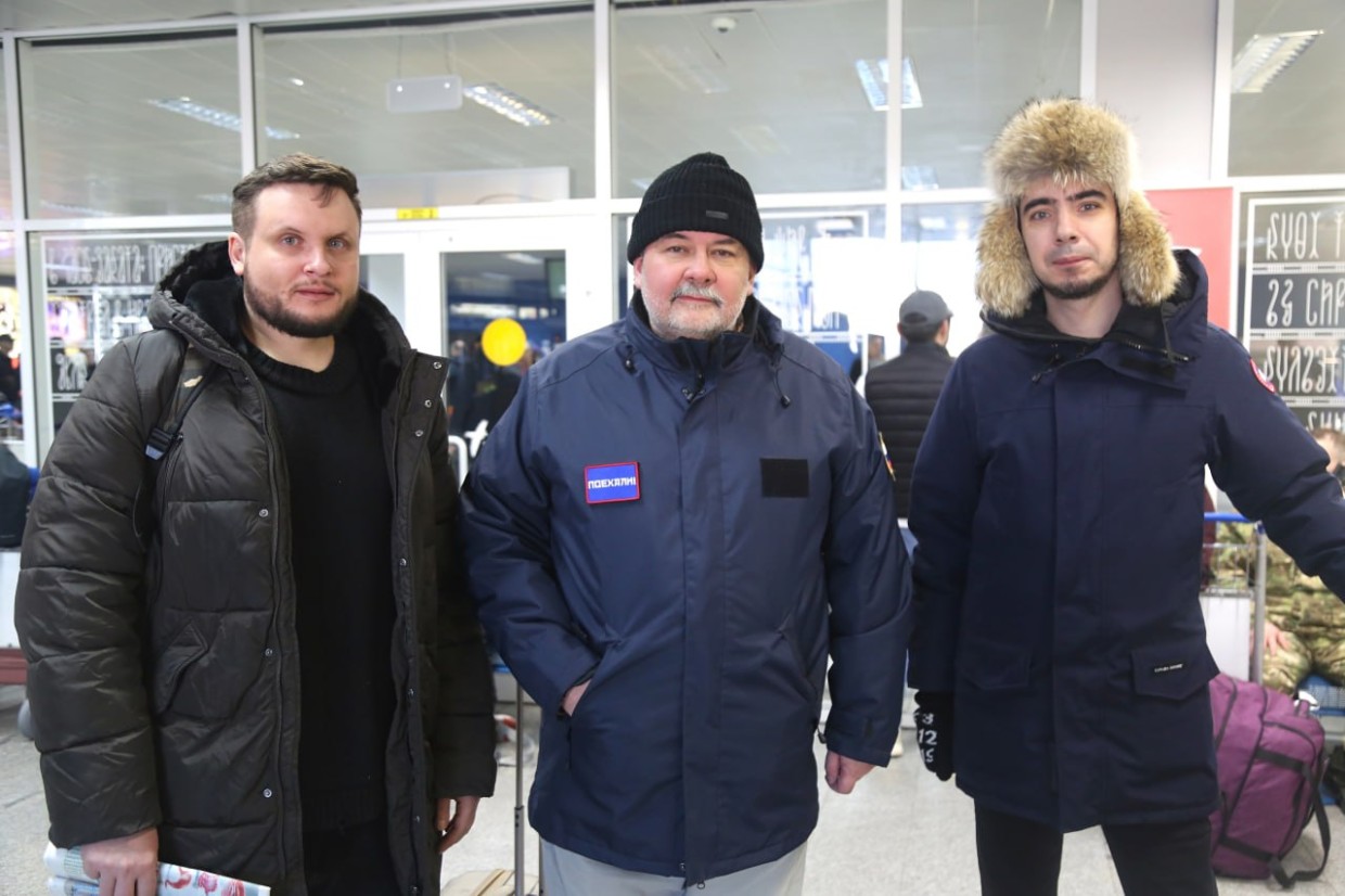 Фотофакт: В Якутск прибыли писатель Сергей Лукьяненко и пранкеры Вован и Лексус