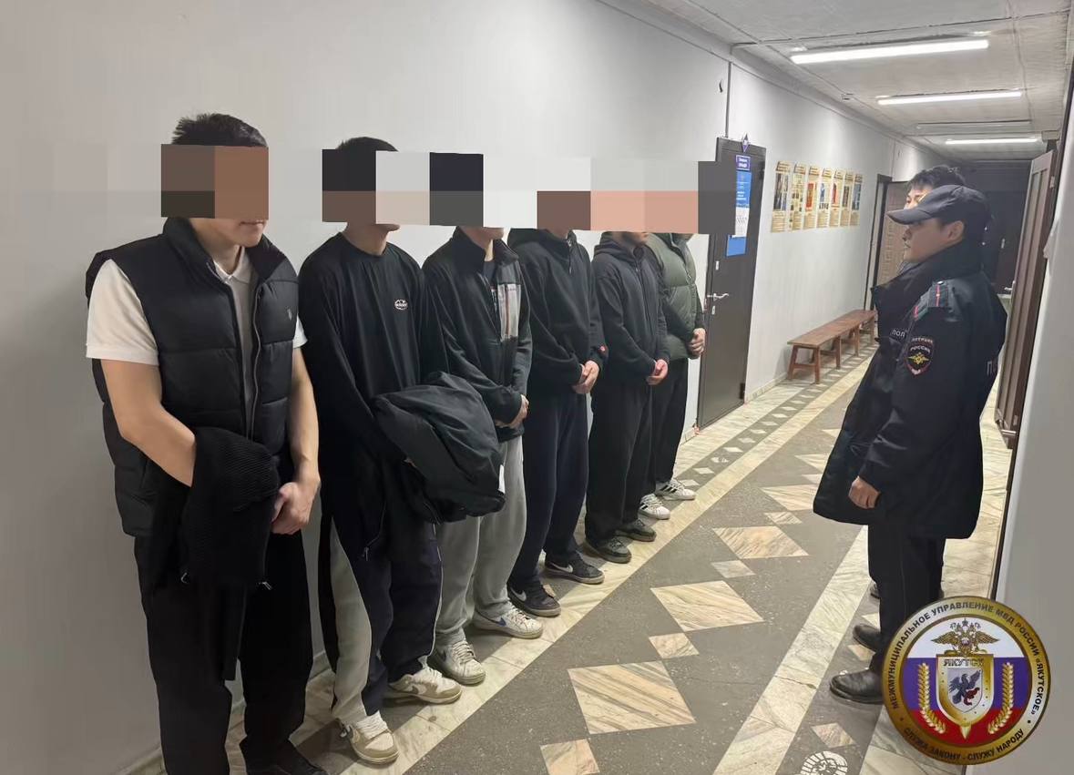 Полицейские установили всех участников инцидента, произошедшего в подъезде дома на ул. Кирова