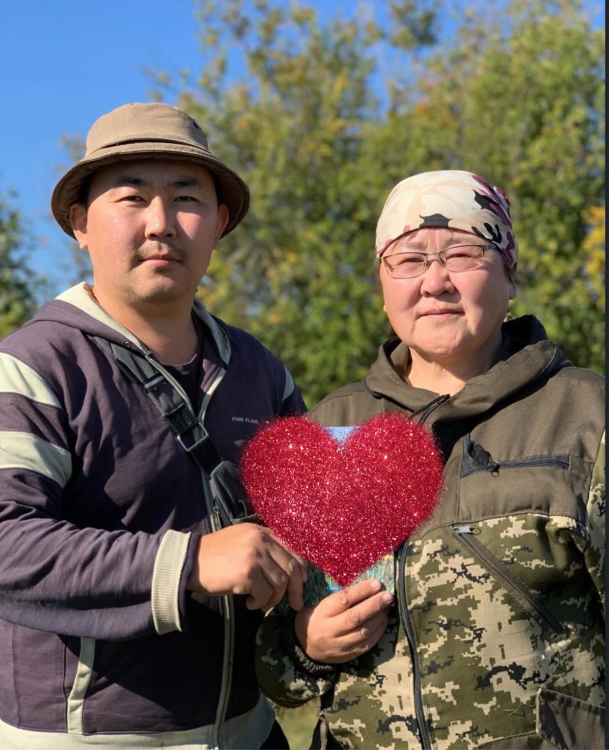 Панда Саха обратился с просьбой к своим подписчикам, рассказав о болезни матери. ...Но ему не поверили