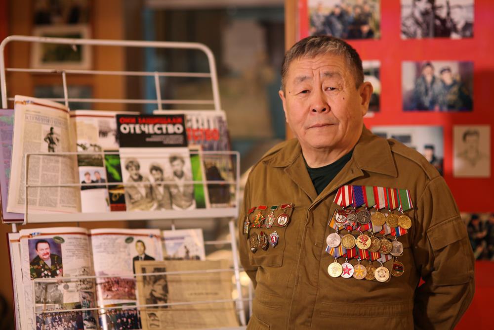 Офицер Усементай Алексеев готов выйти на одиночный пикет