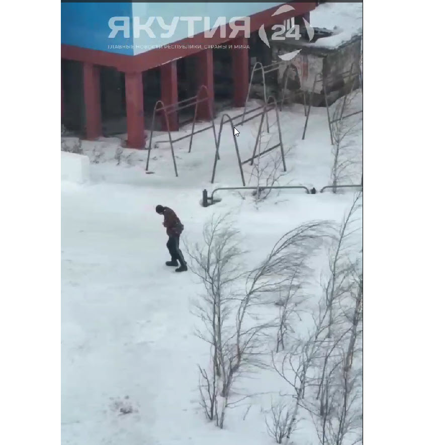 В нескольких районах республики наблюдается шквалистый ветер. Сообщают об отключениях энергоснабжения