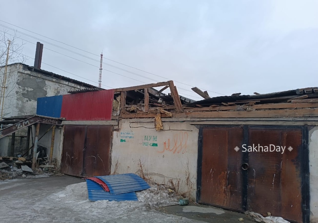 Кто починит крыши гаражей в Якутске? В городе очередное самоуправство