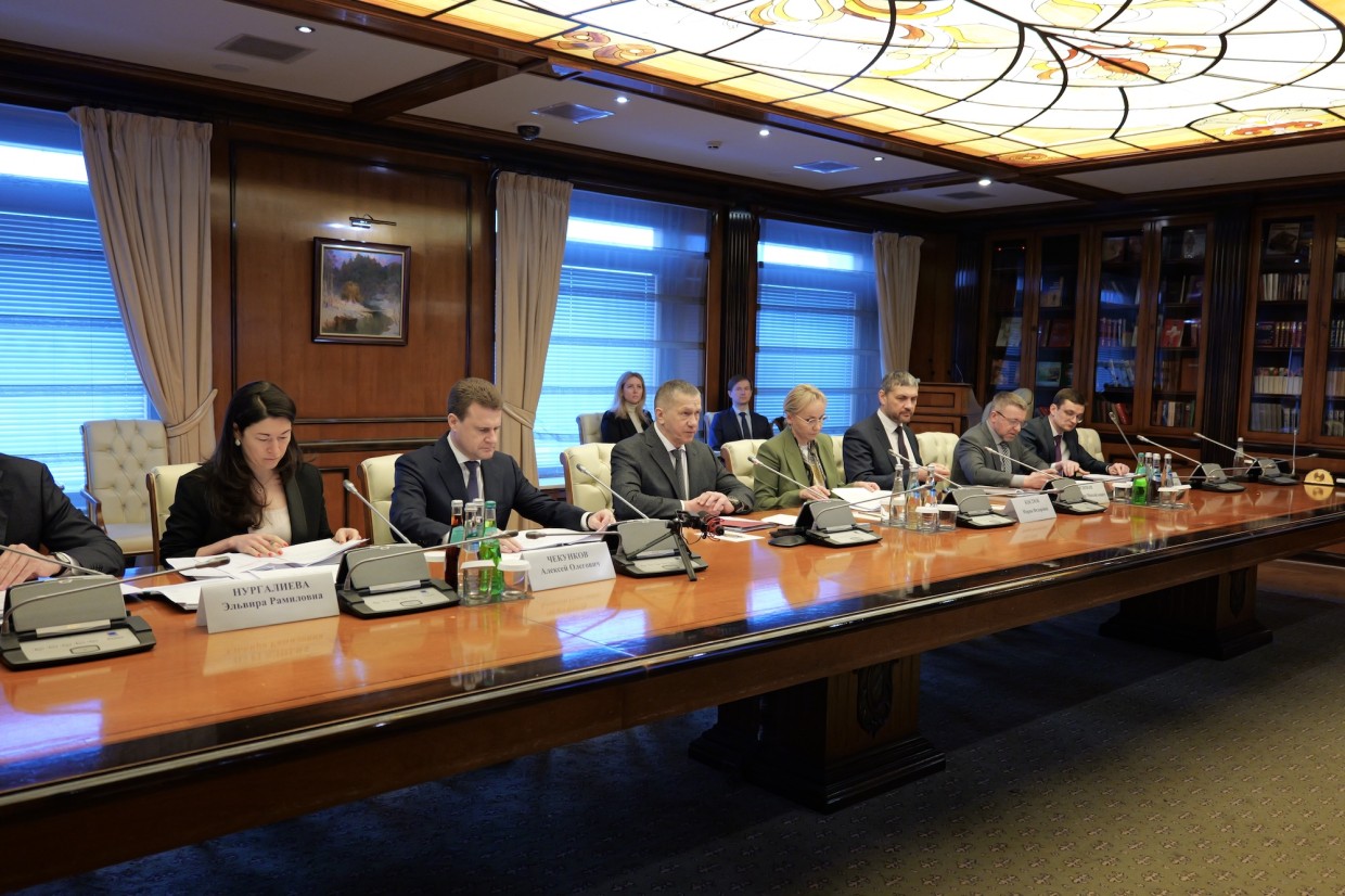 На развитие Дальнего Востока и Арктики выделили 100 млрд рублей