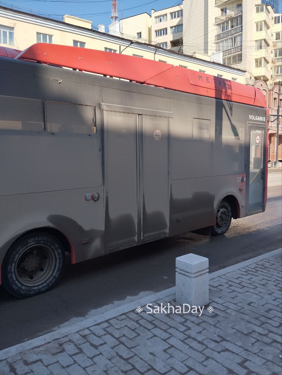 Грязные автобусы в Якутске. Чистота на время отменяется?