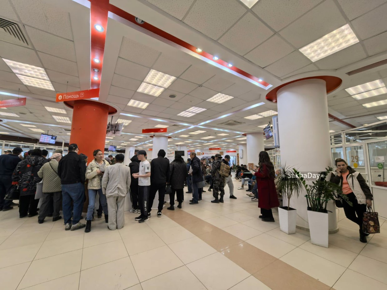 Акция "Бессмертный полк" в МФЦ Якутска обернулась огромными очередями