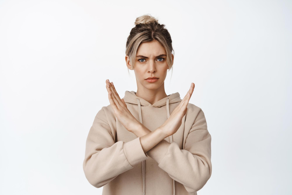 Люди могут избегать вас из-за нескольких приятных вещей: проверьте себя и родственников — на что нужно обратить пристальное внимание