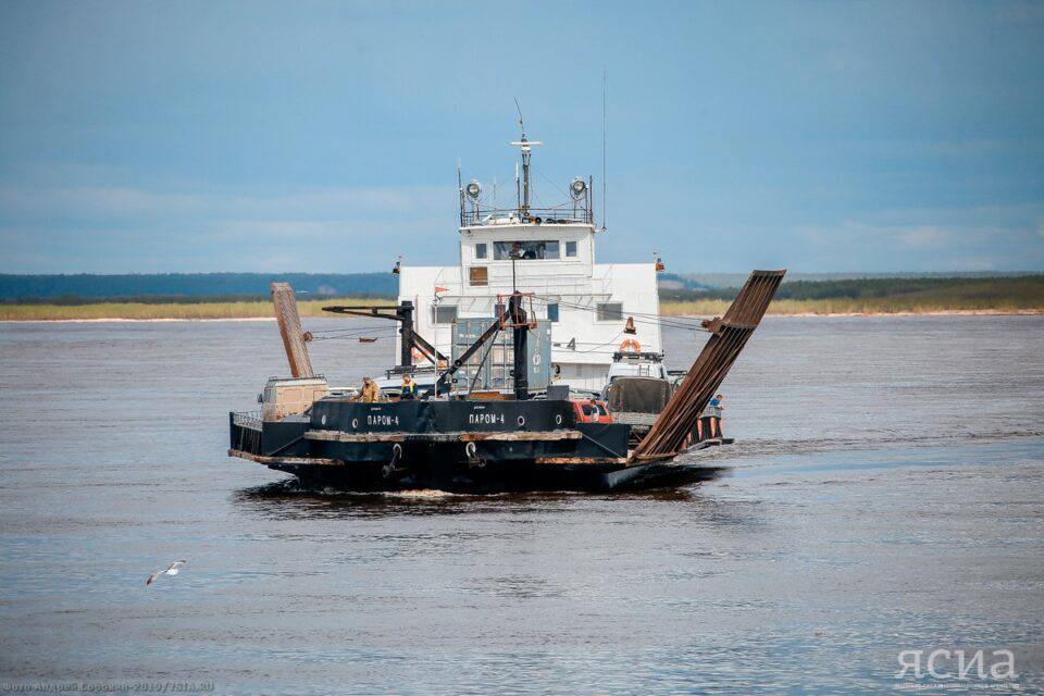 Из Якутска в Нижний Бестях запускаются пробные рейсы паромов