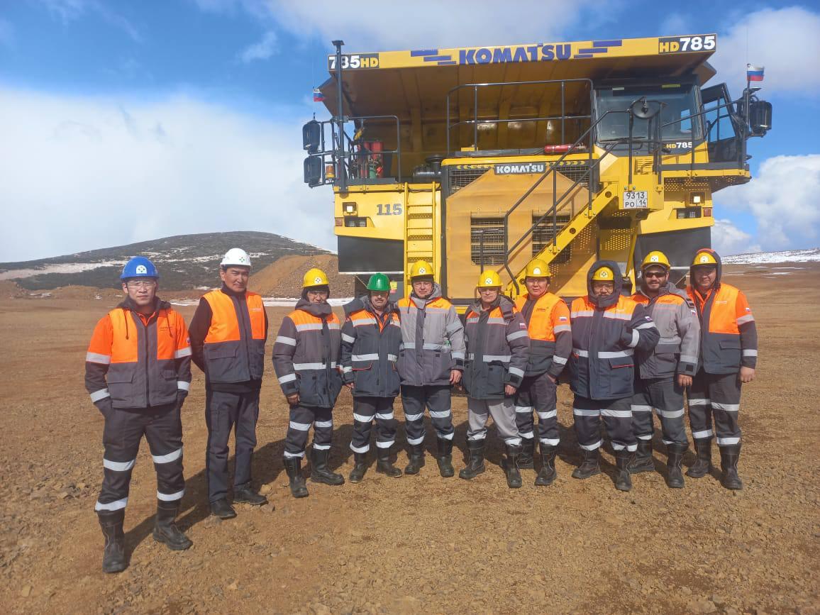 Нордголд и Олекминский техникум выпустили первых курсантов водителей большегрузов