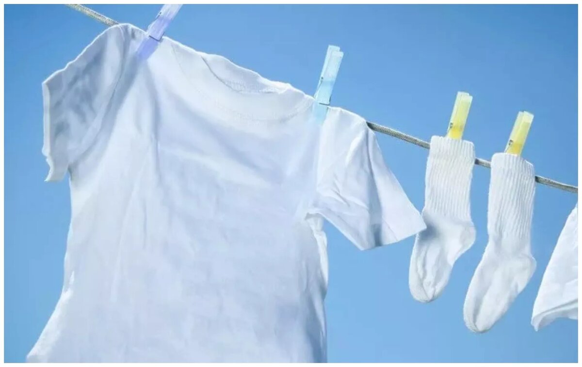 2 способа, которые помогут вернуть цвет белой футболке: вещь будет как новая — обязательно попробуйте