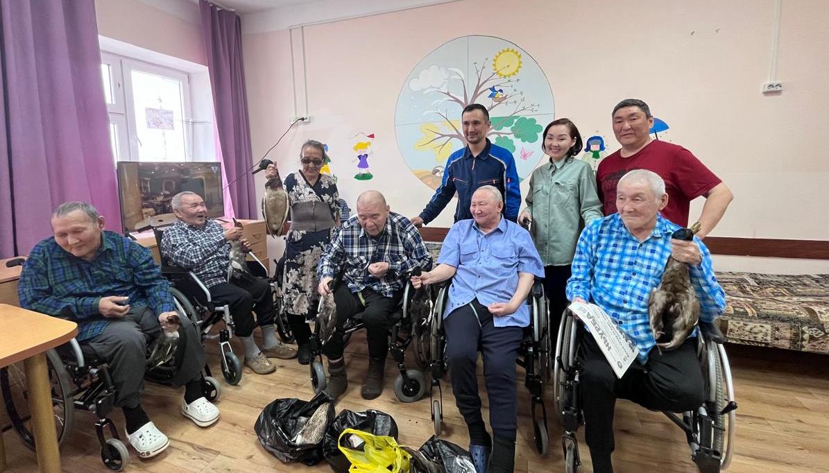 Работники Нюрбинского филиала ГУП «ЖКХ РС(Я)» порадовали старшее поколение