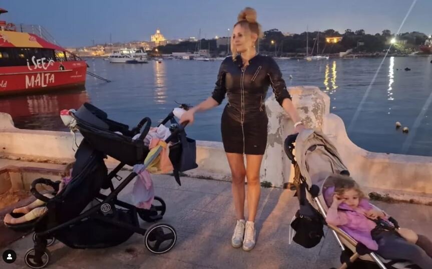 Как живёт дочь Задорнова: писатель обеспечил ей безбедное существование — стихи, картины и 3 дочерей