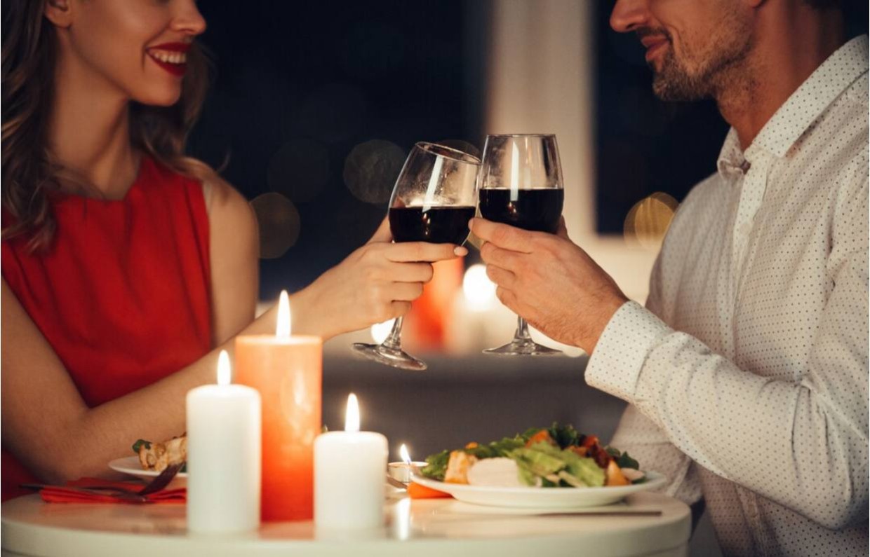 Красные флаги, увидев которые, лучше не идти с человеком на второе свидание — рассказываем, на что обратить внимание: ваши нервы дороже всего