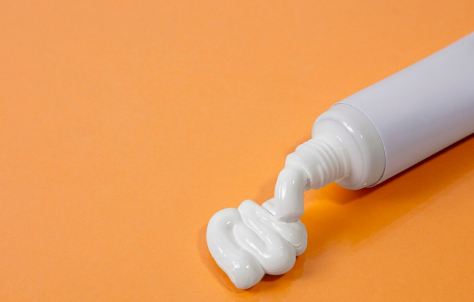 Мажьте руки зубной пастой: вы будете в шоке — но это работает