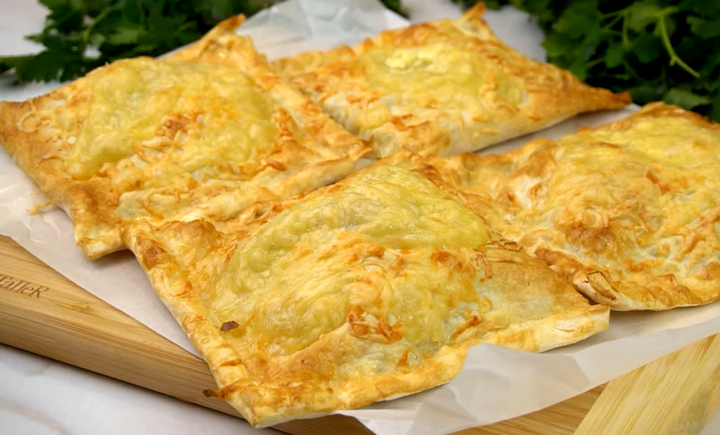 Ленивые пирожки из лаваша: готовятся быстро, вы можете добавить любую начинку — готовятся за 20 минут