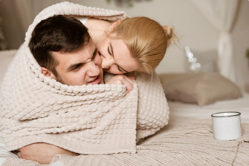 Любовь наполнит каждый день — названы 3 знака Зодиака, которых одарят Высшие силы: прислушайтесь к себе