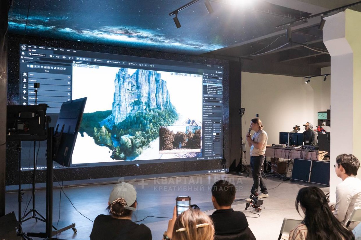 «Пока одни ворчат, другие делают». Власти Якутии объяснили, зачем нужен кинопавильон