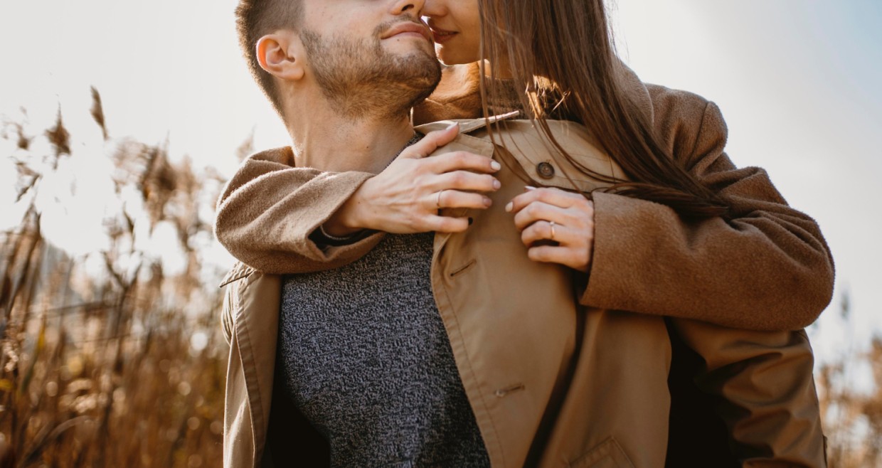 В сердце бахнули стрелы: судьбоносный четверг для Весов — гороскоп на 19 июня сулит им успех в личных делах