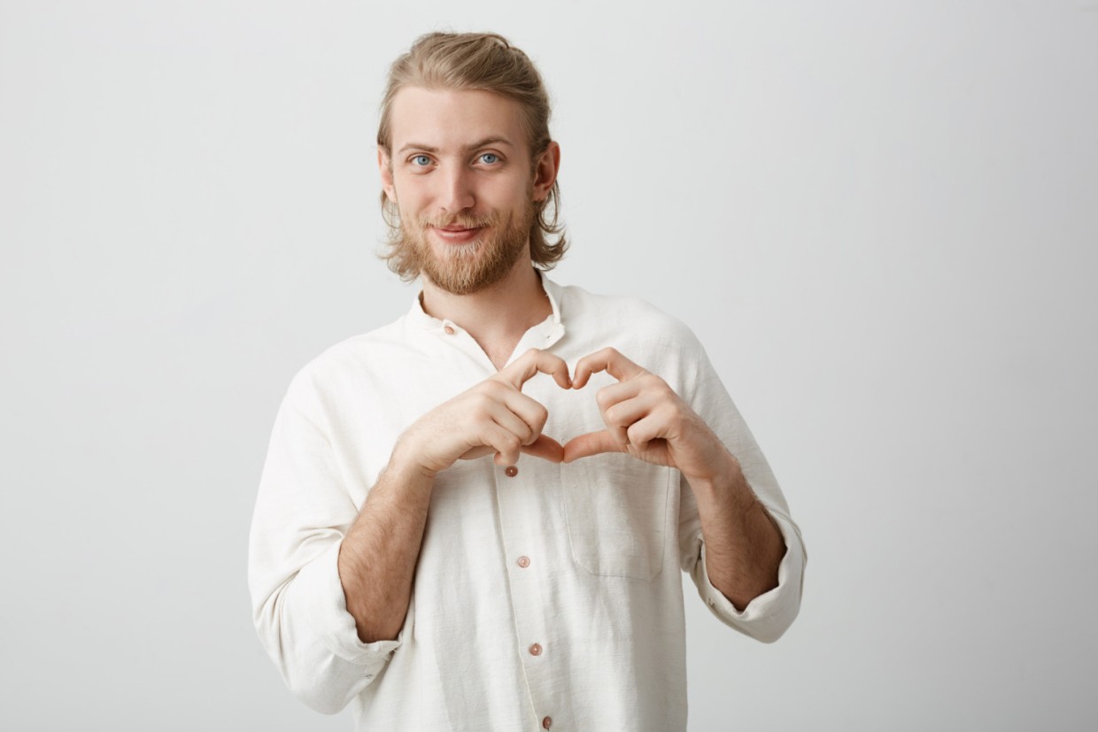 Это зеленый флаг: зрелые парни рядом, просто вы их не видите — вот основные черты уравновешенных мужчин