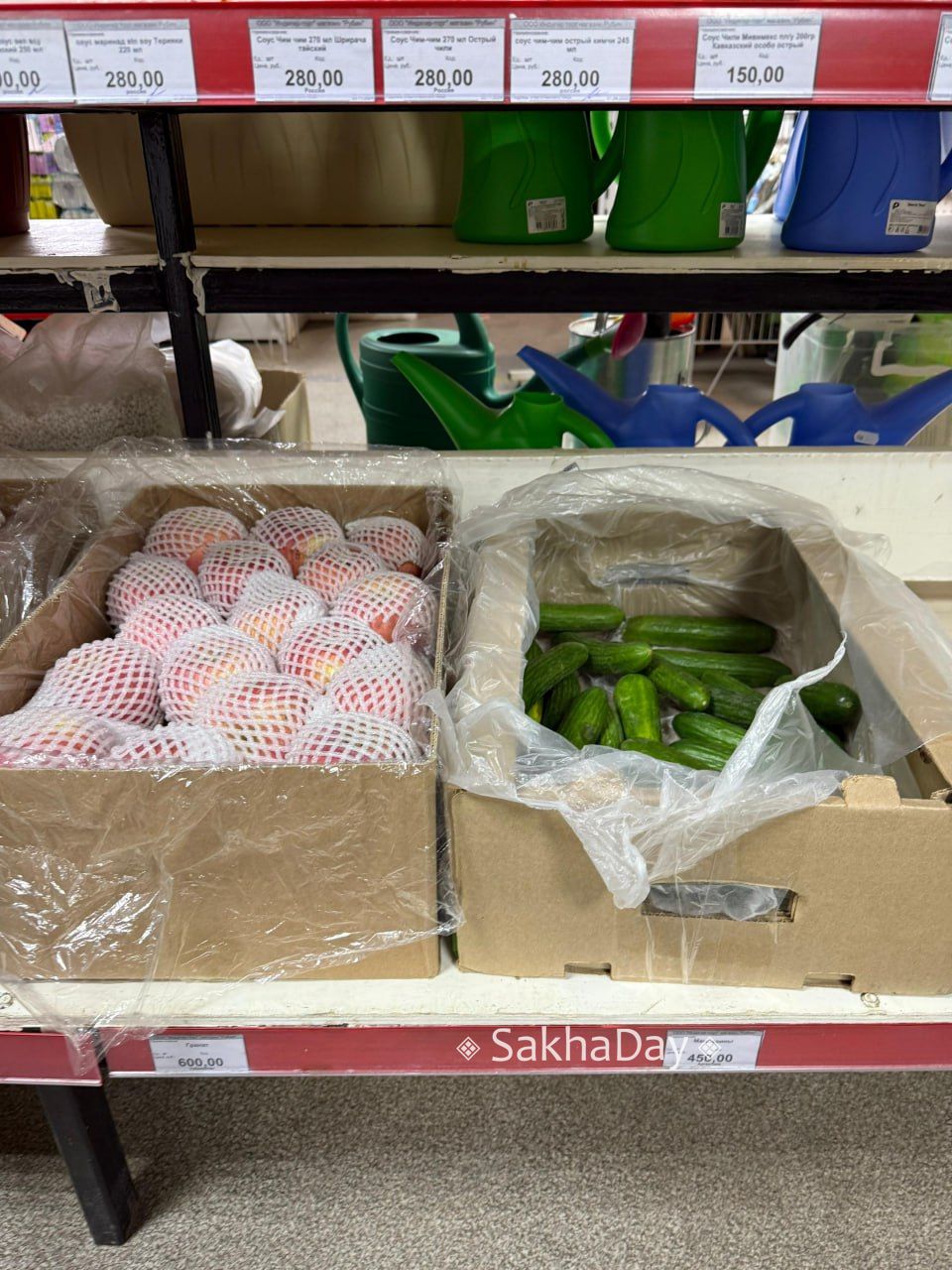 Цены на Севере: Огурцы по 850 рублей за кило, печенье по 600 рублей