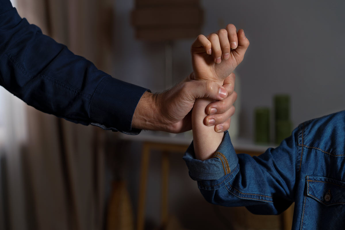 Избил, изнасиловал, выбросил на свалку. В Верхоянском районе произошло страшное преступление